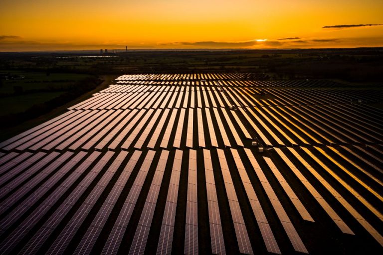 Shell Solar Pv Wood completes on Shell’s first Middle East solar PV plant ...