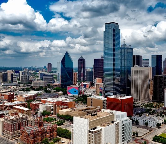 Dallas skyline